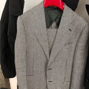 SUITSUPPLY CUSTOM MADE houndstooth suit. 40S 130s pure linen slim fit suit.